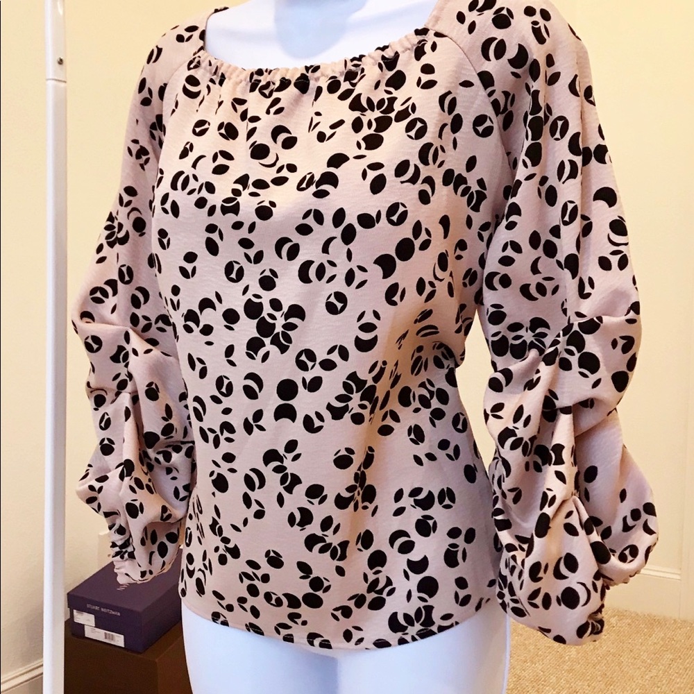 Beautiful new top from Halogen!!!  romantic look